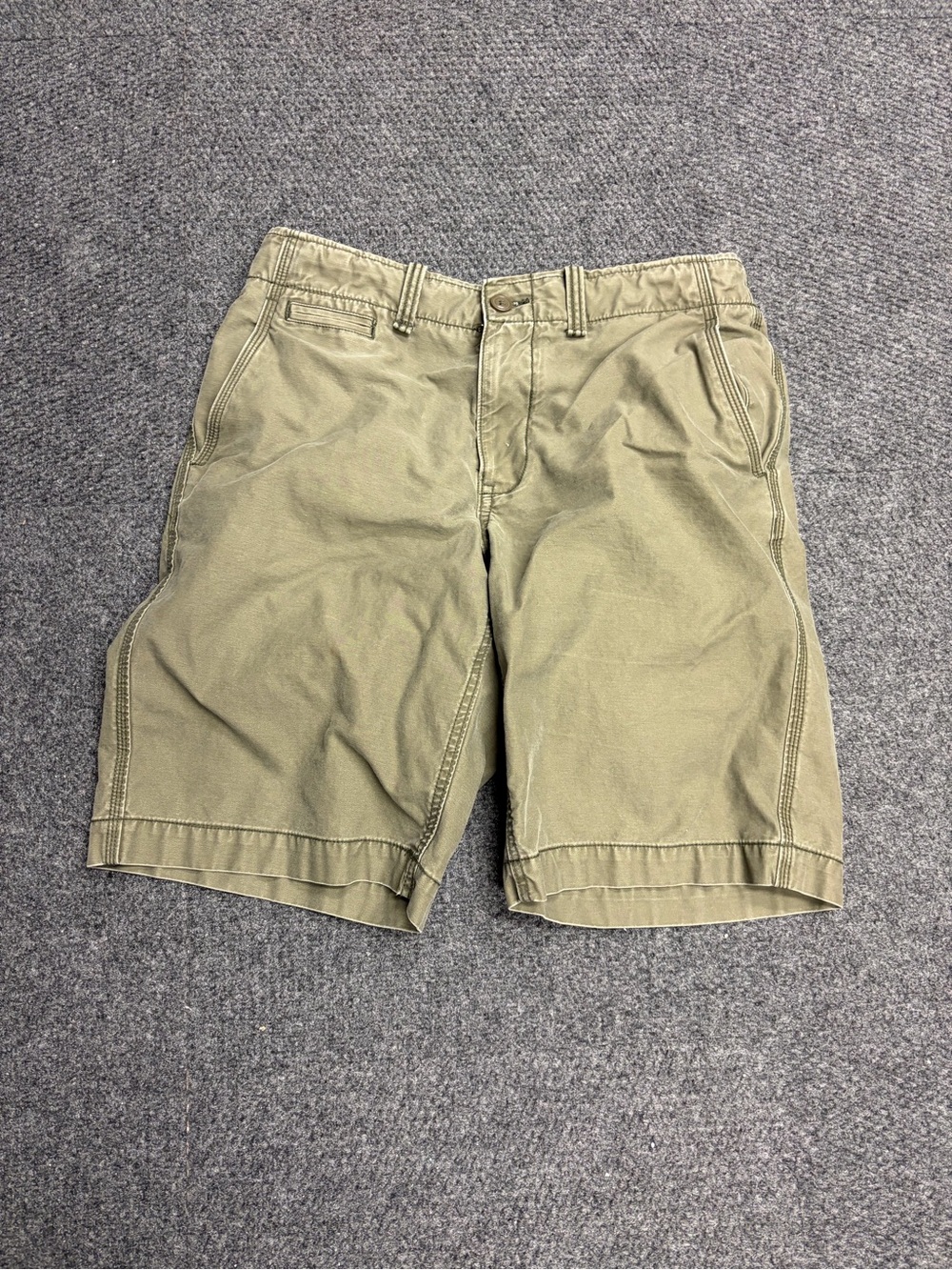 Vintage Y2K Mens GAP green khaki cargo fatigue shorts size 32